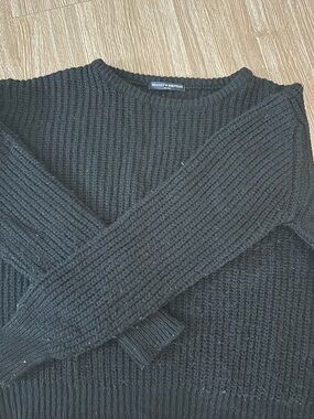 Brandy Melville Black Ribbed Crewneck Sweater
